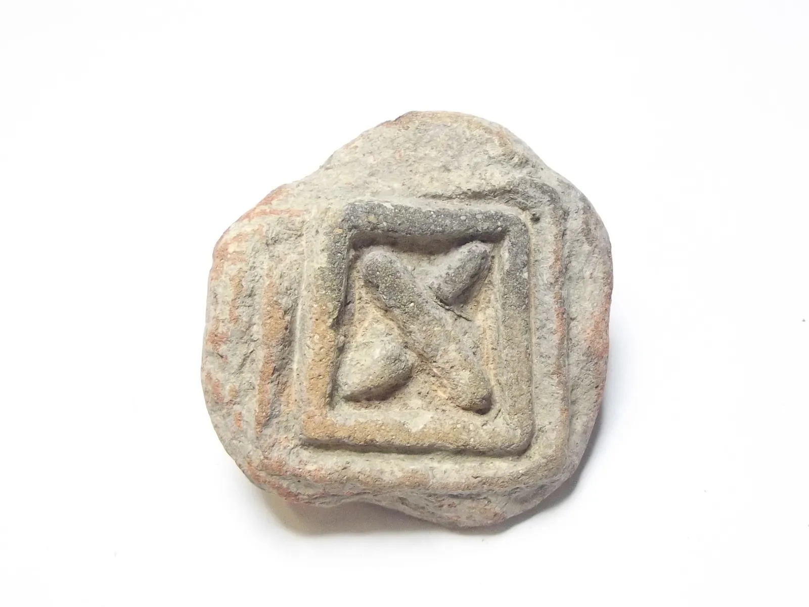 Sello de barro cocido