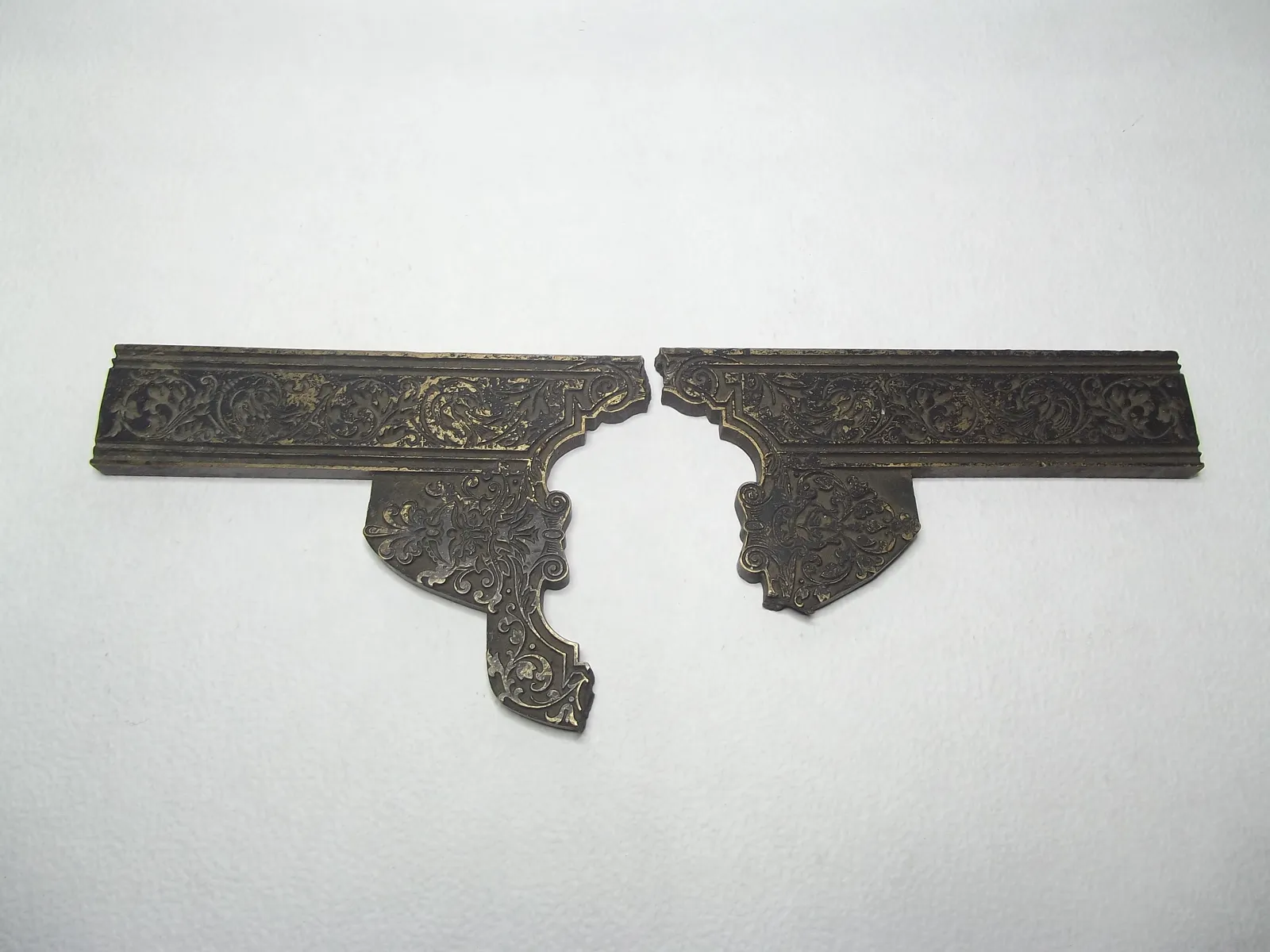 Grabado en bronce