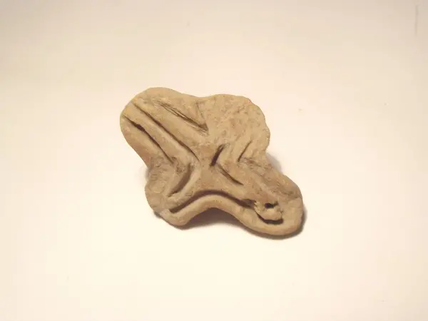 Sello de barro cocido