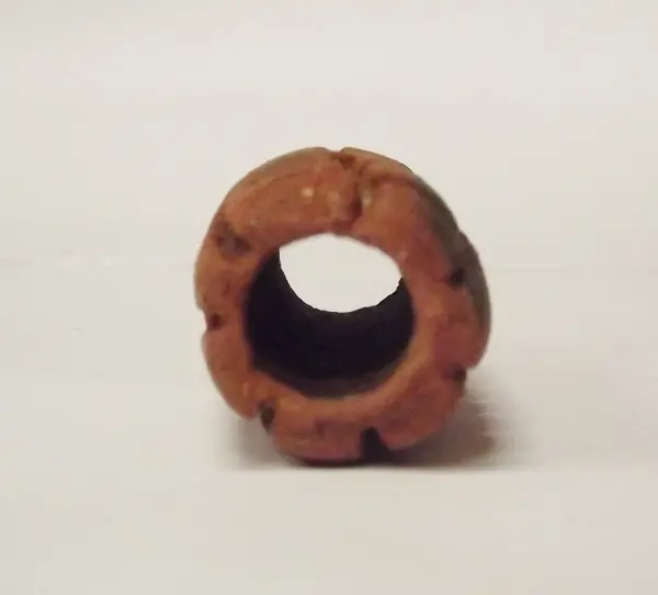 Sello de barro cocido