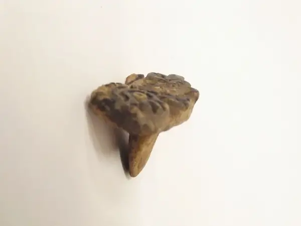 Sello de barro cocido