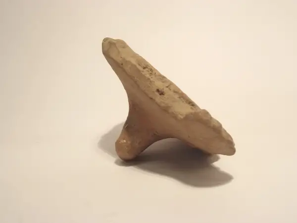 Sello de barro cocido