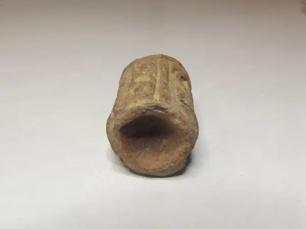 Sello de barro cocido