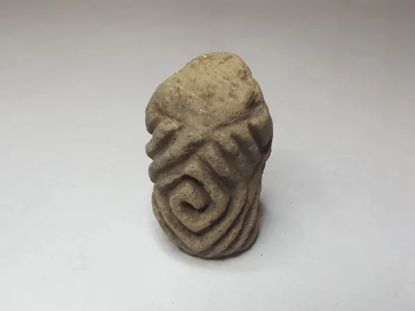 Sello de barro cocido