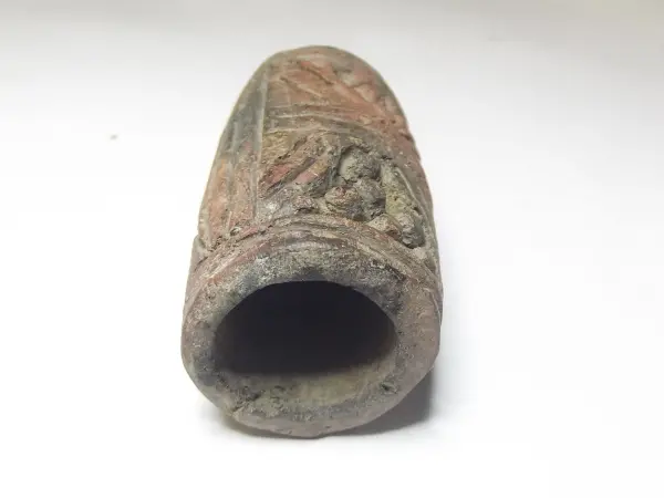 Sello de barro cocido