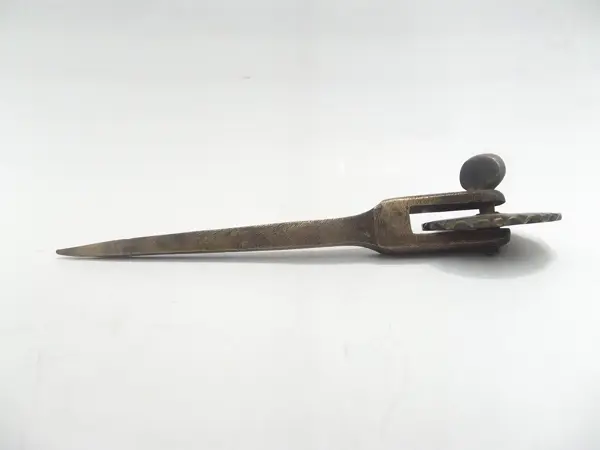 Instrumento para dorar