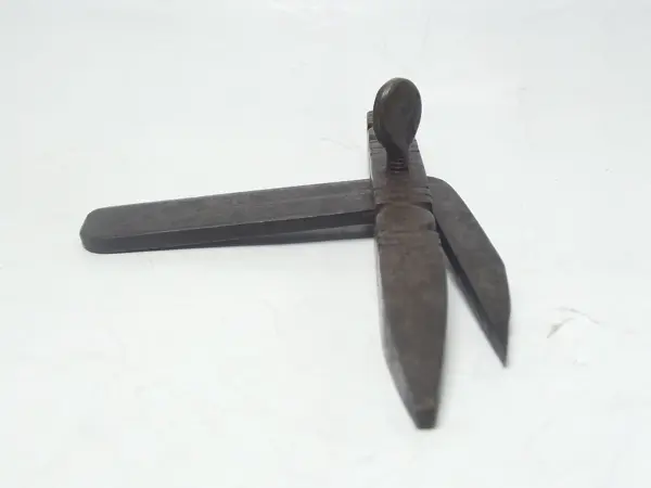 Calibrador metálico