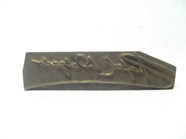 Sello de bronce
