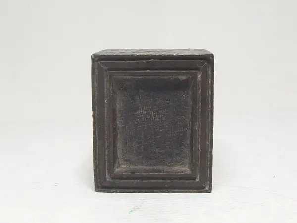 Sello de bronce